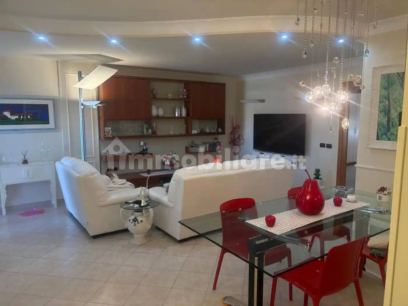 Appartamento in vendita a Aprilia