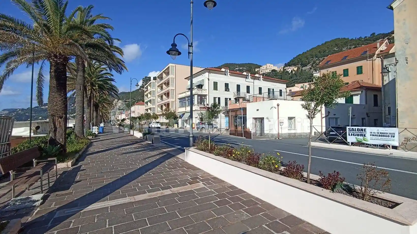 Appartamento in vendita a Finale Ligure