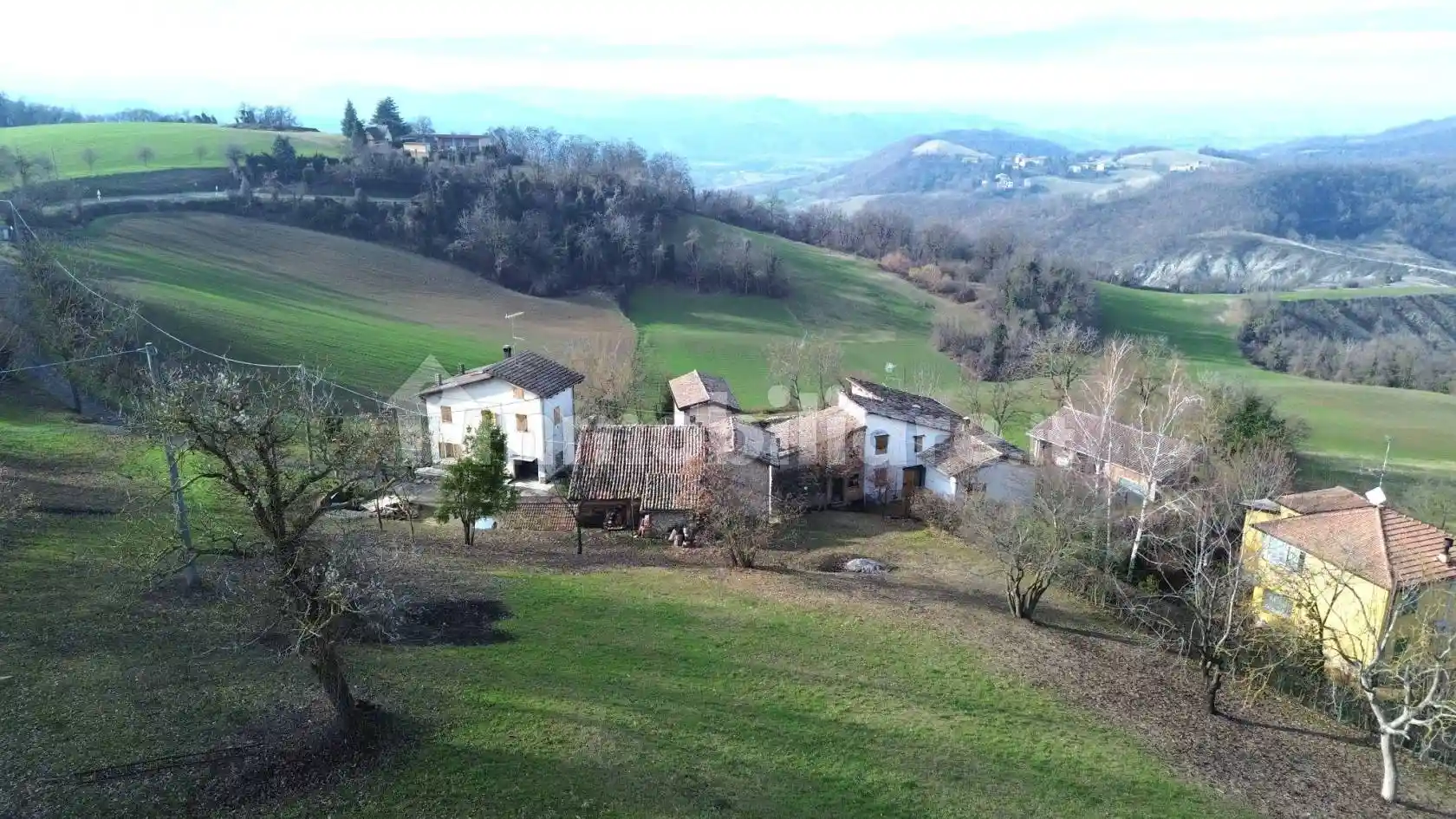 Rustico - Casale in vendita a San Polo d'Enza