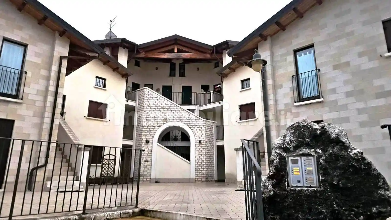 Appartamento in vendita a Rocca di Mezzo