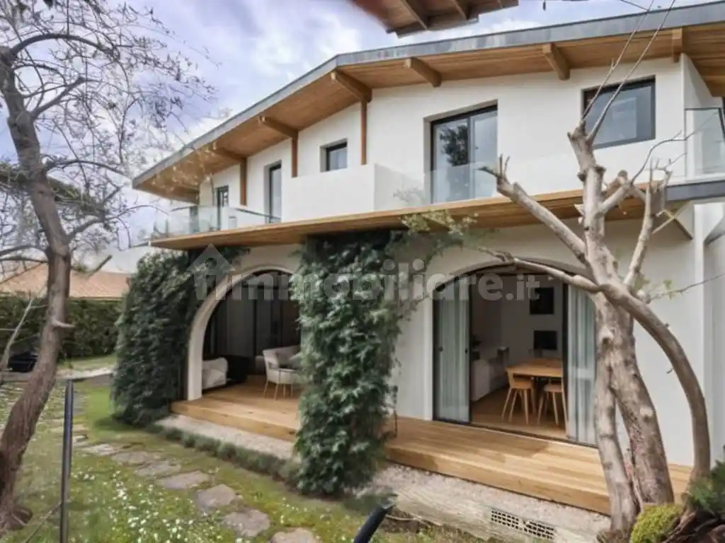 Villa in vendita a Forte dei Marmi