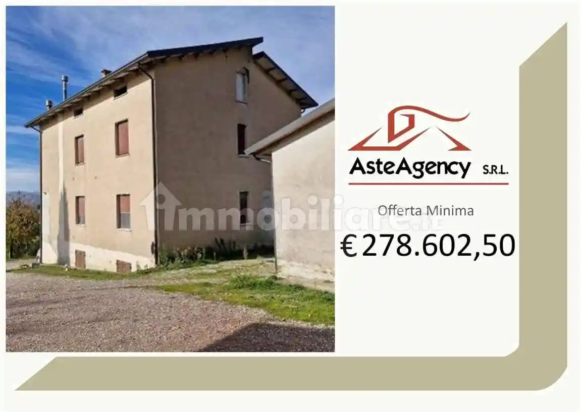 Appartamento in vendita a Gubbio