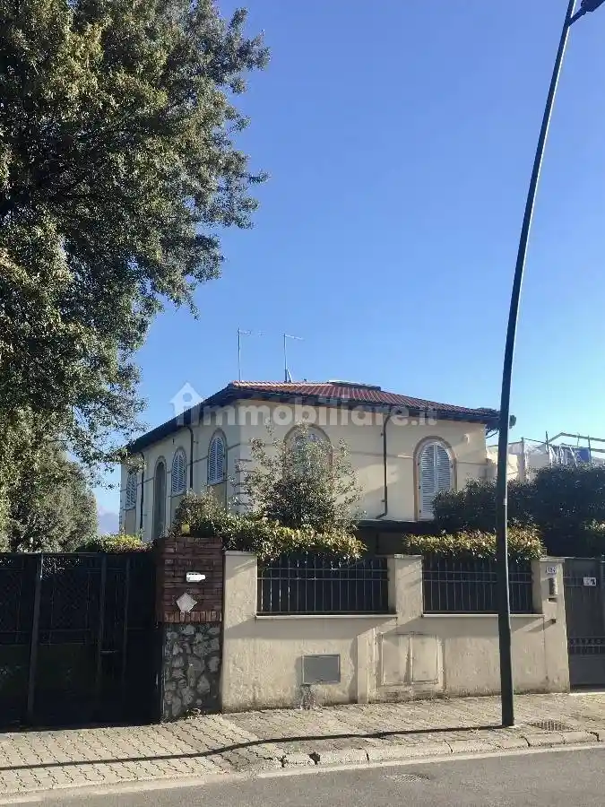 Villa in vendita a Forte dei Marmi