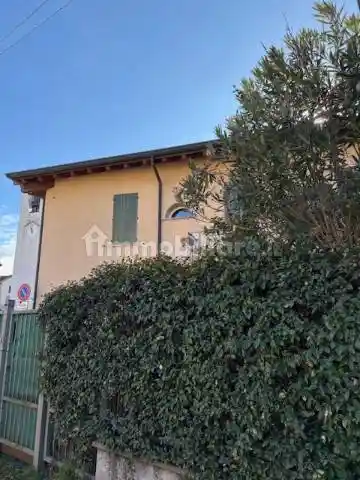 Appartamento in vendita a Sulbiate