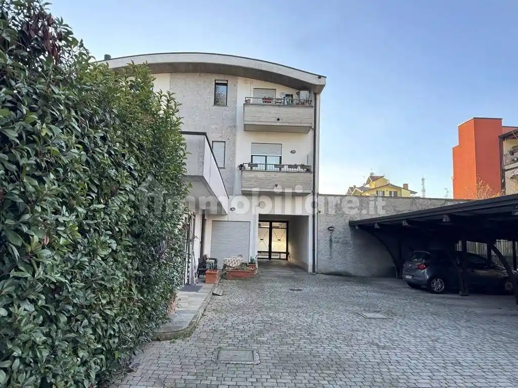 Appartamento in affitto a Lissone