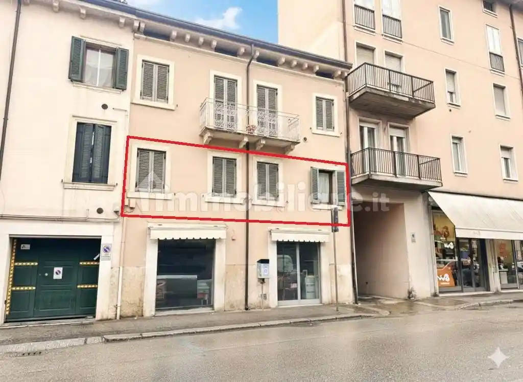 Appartamento in vendita a Verona