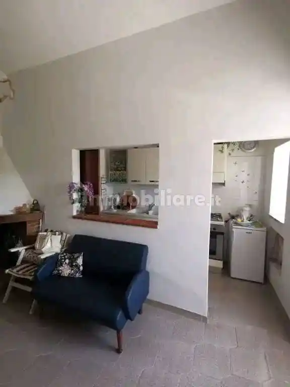 Palazzo - Edificio in vendita a Galluccio