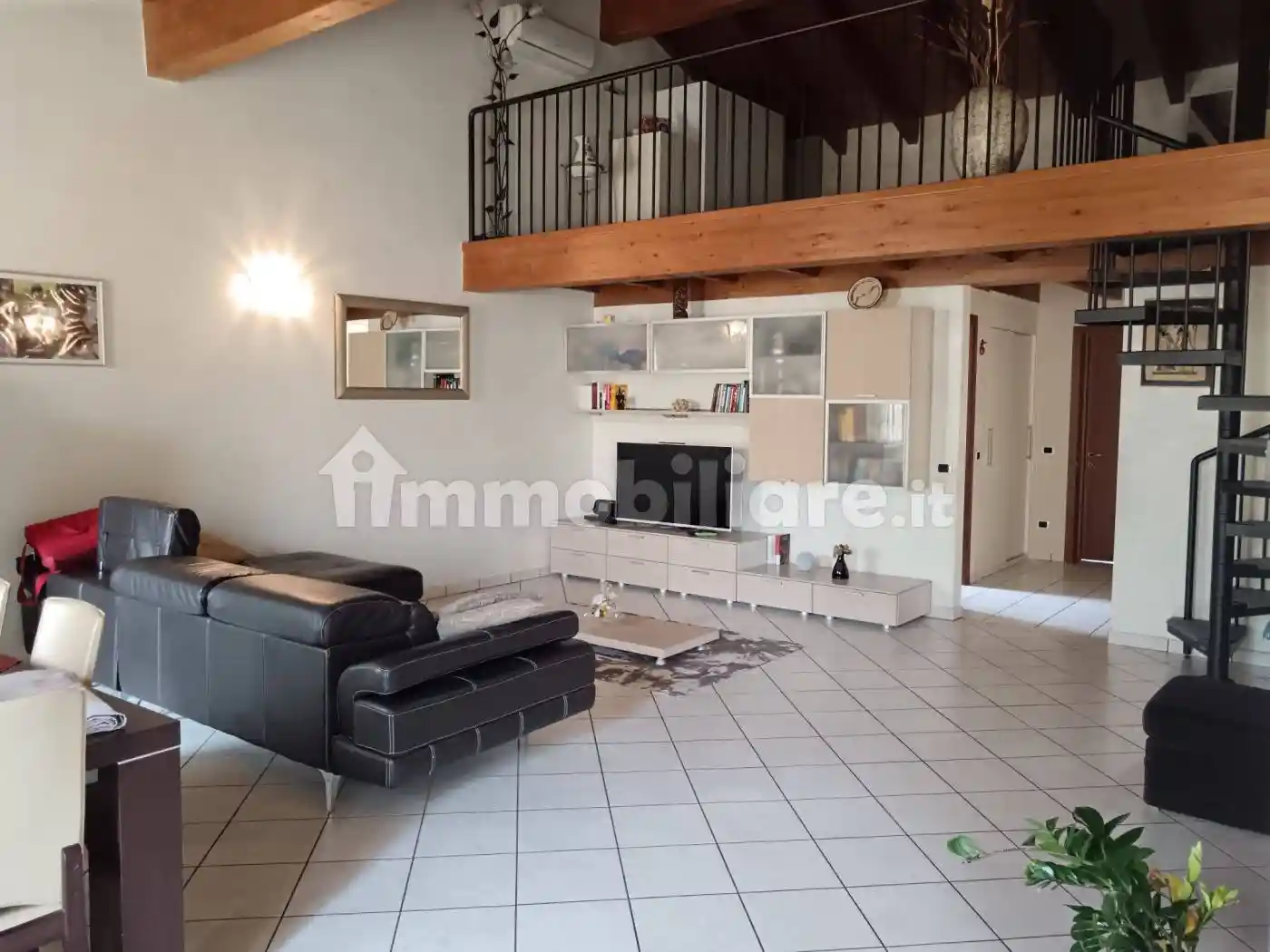 Appartamento in vendita a Schivenoglia