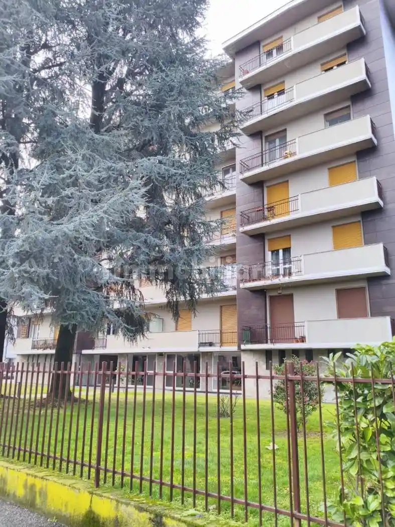 Appartamento in vendita a Novara