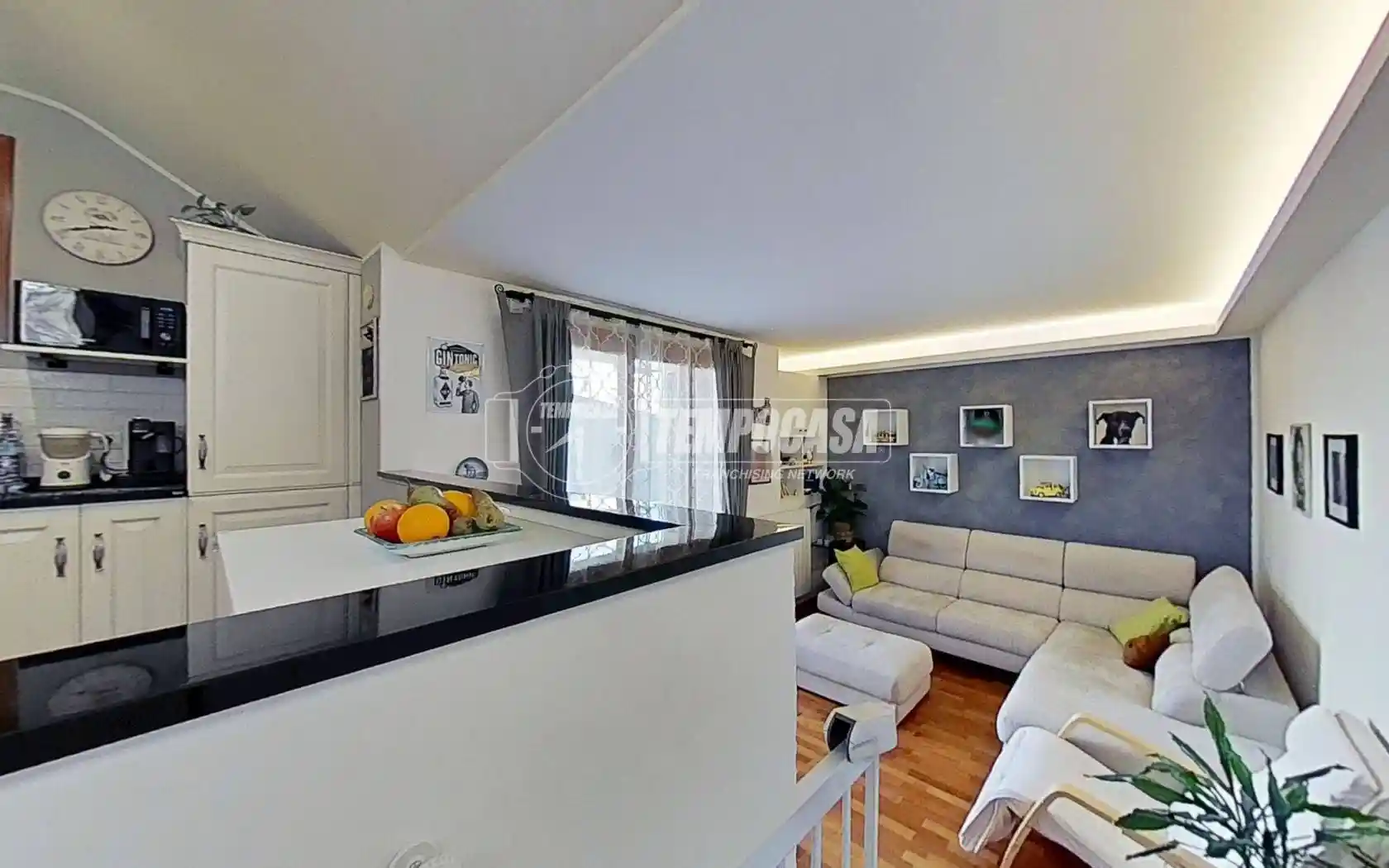 Appartamento in vendita a Biassono