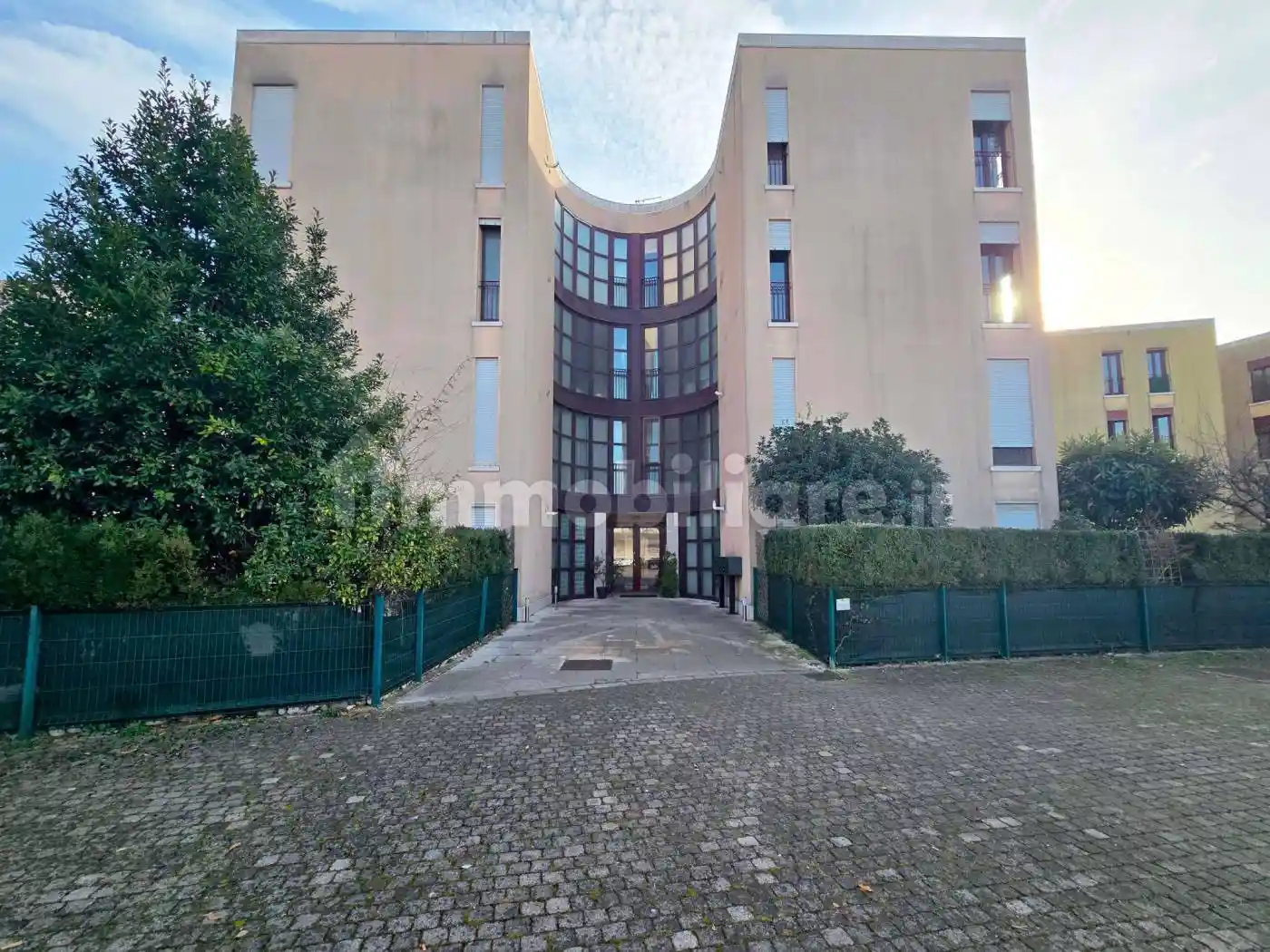 Appartamento in affitto a Paese