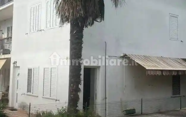 Appartamento in vendita a Costa Volpino