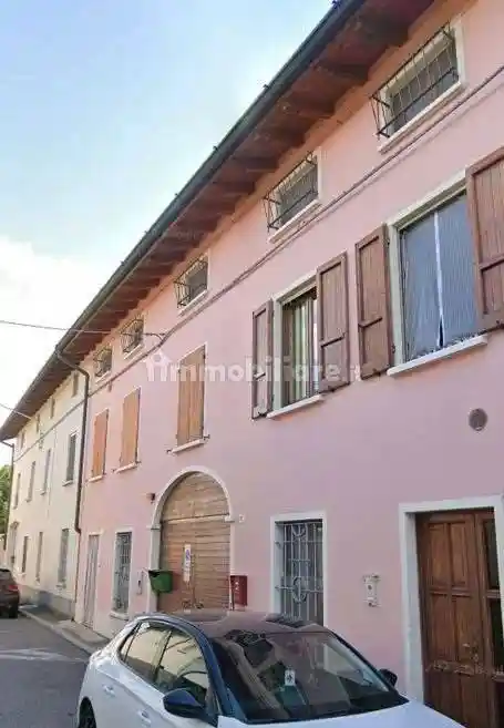 Casa indipendente in vendita a Quinzano d'Oglio
