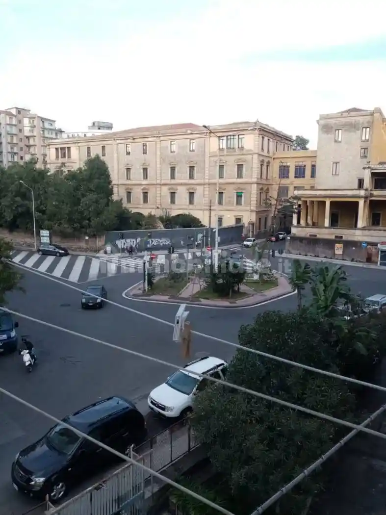 Appartamento in affitto a Catania