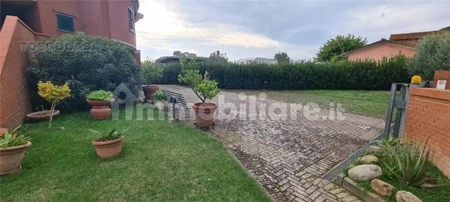 Villa in vendita a Fucecchio