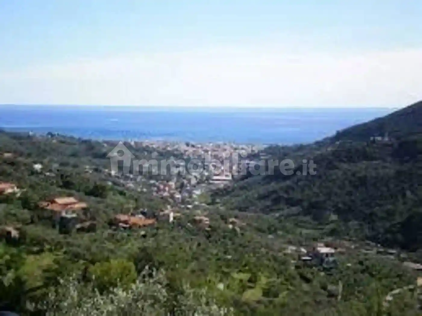 Appartamento in vendita a Leivi