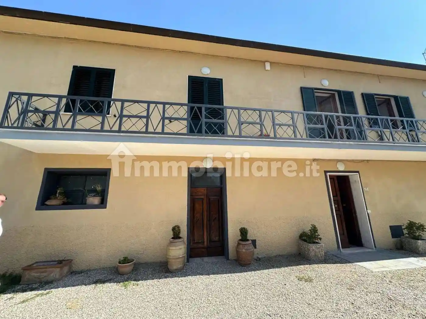 Villa in vendita a Lucignano