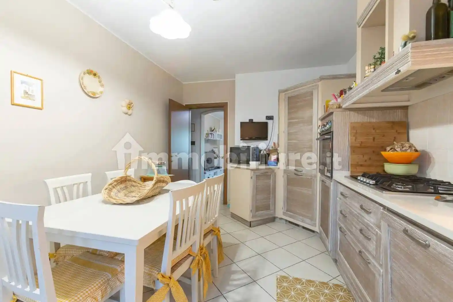 Appartamento in vendita a Montecatini Val di Cecina