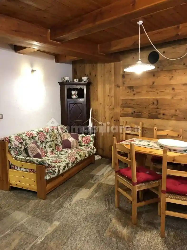 Appartamento in affitto a Courmayeur