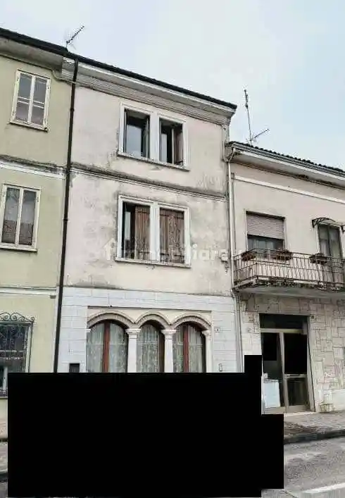 Casa indipendente in vendita a Melara