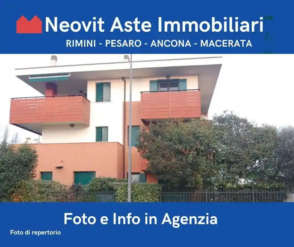 Appartamento in vendita a Montecalvo in Foglia