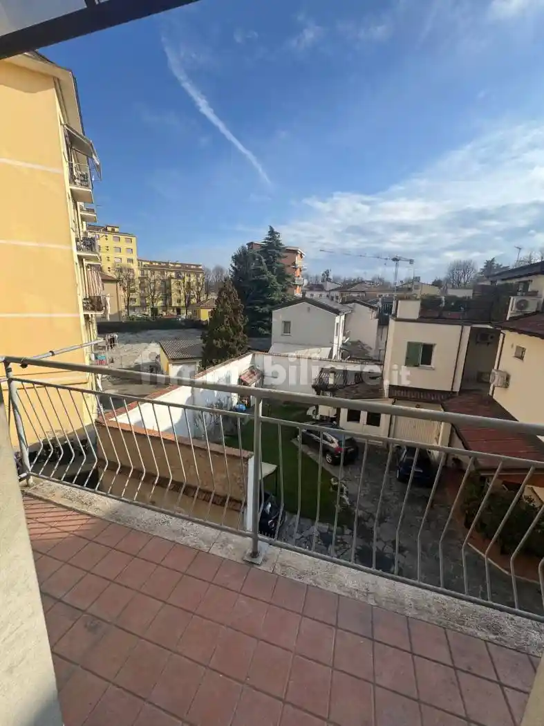 Appartamento in vendita a Piacenza