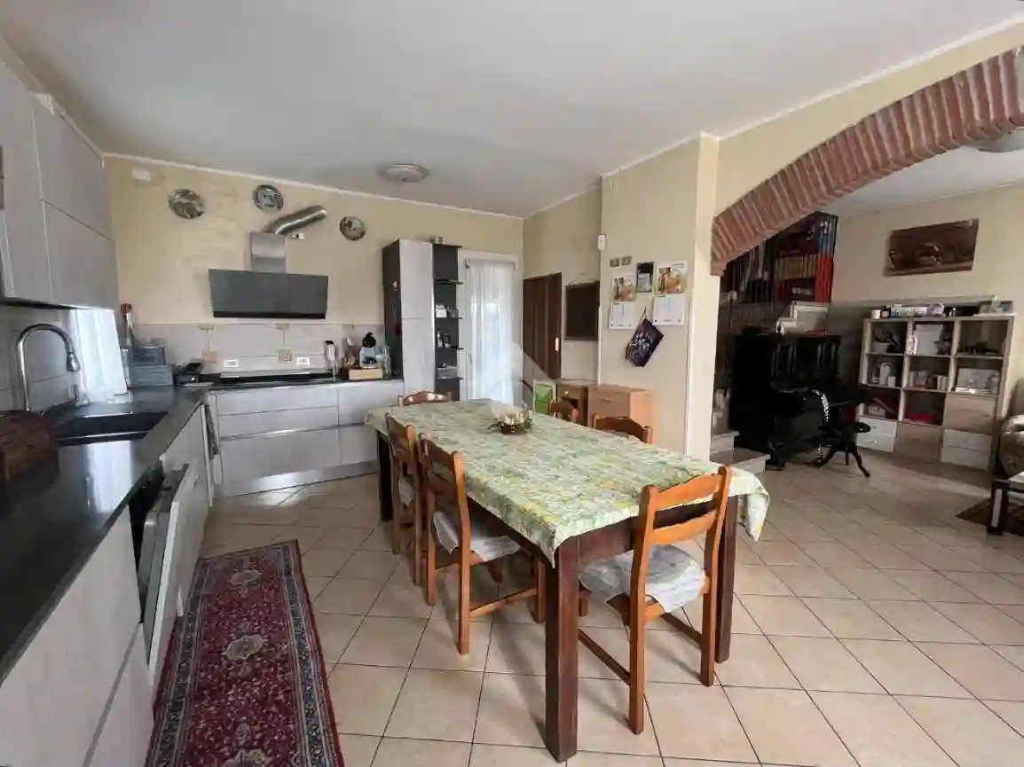 Casa indipendente - foto 2