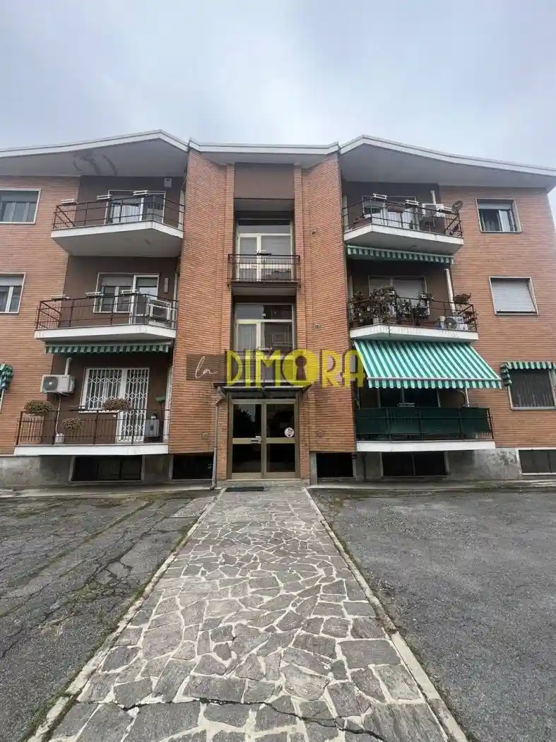 Appartamento in vendita a Novate Milanese