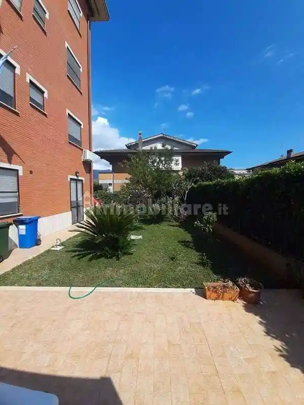 Appartamento in vendita a Sermoneta