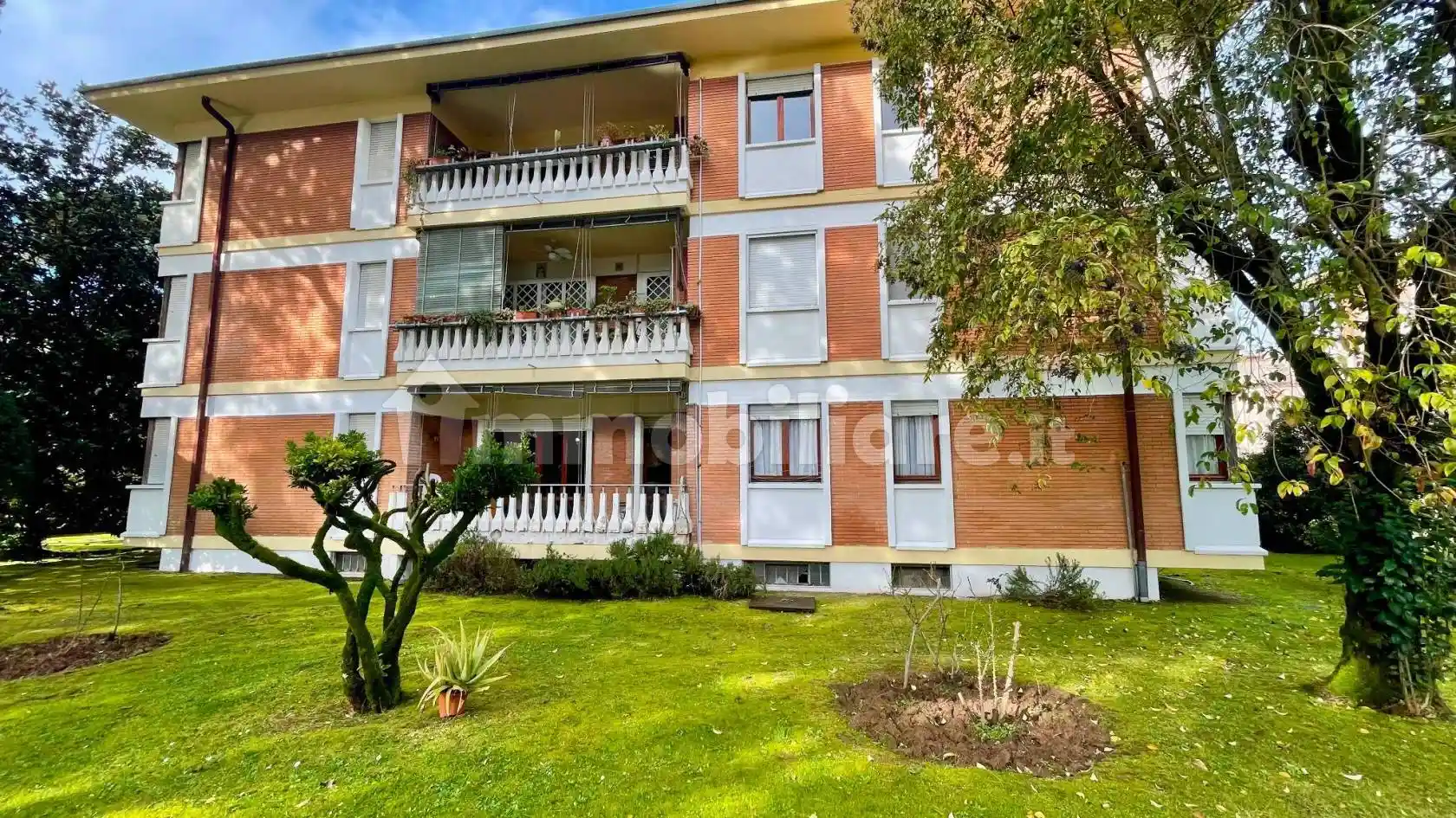 Appartamento in vendita a Massa