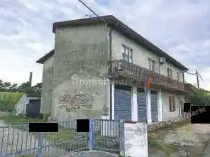 Palazzo - Stabile in vendita a Porto Viro