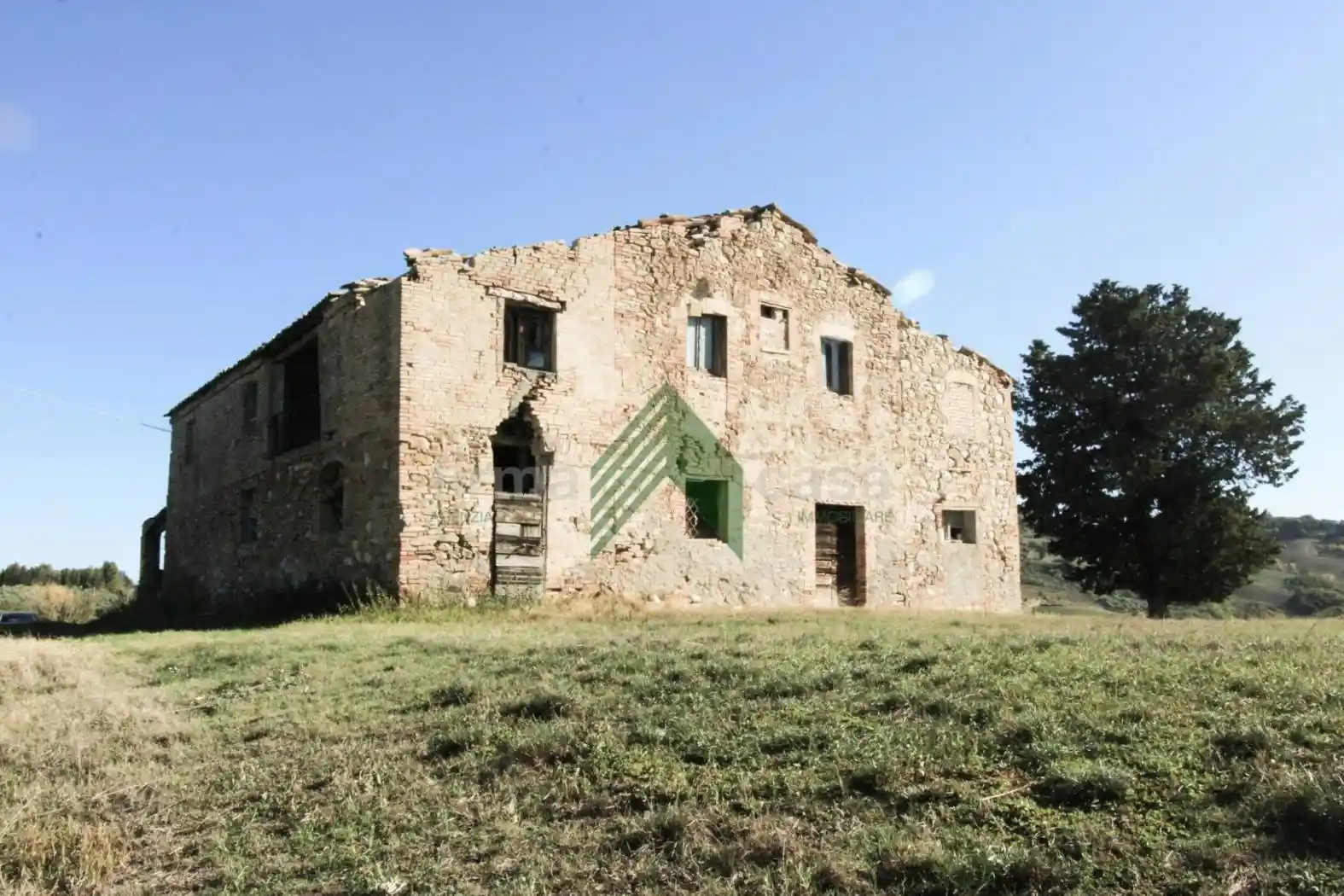 Rustico - Casale in vendita a Teramo