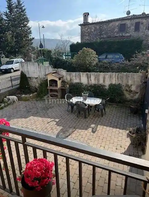Casa indipendente in vendita a Calenzano