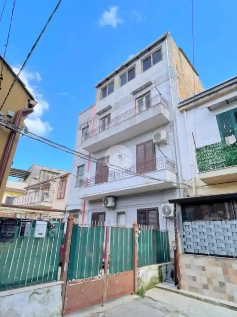 Appartamento in vendita a Palermo