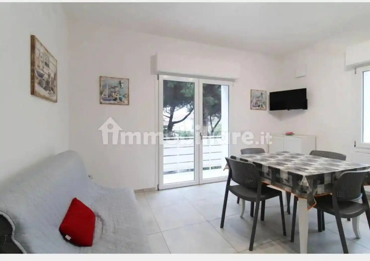 Appartamento in vendita a Cecina