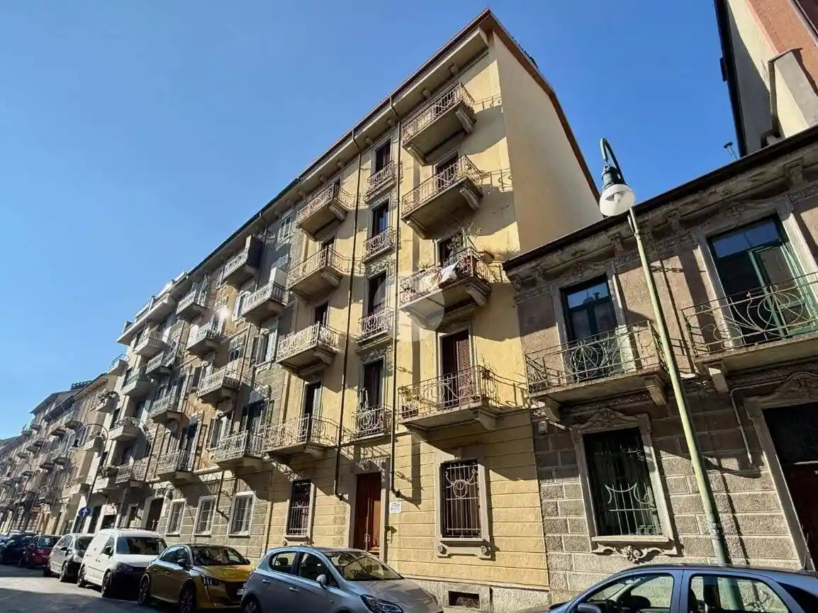 Appartamento in vendita a Torino