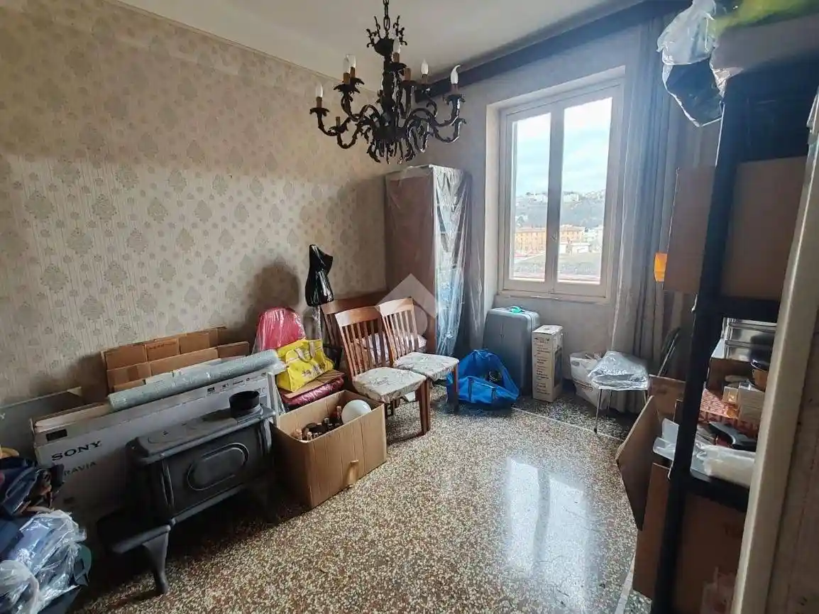 Appartamento in vendita a Genova