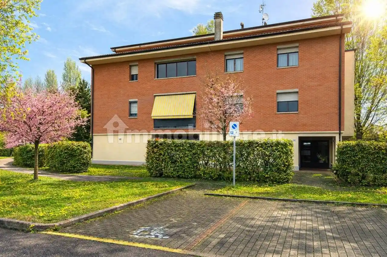 Appartamento in vendita a Modena
