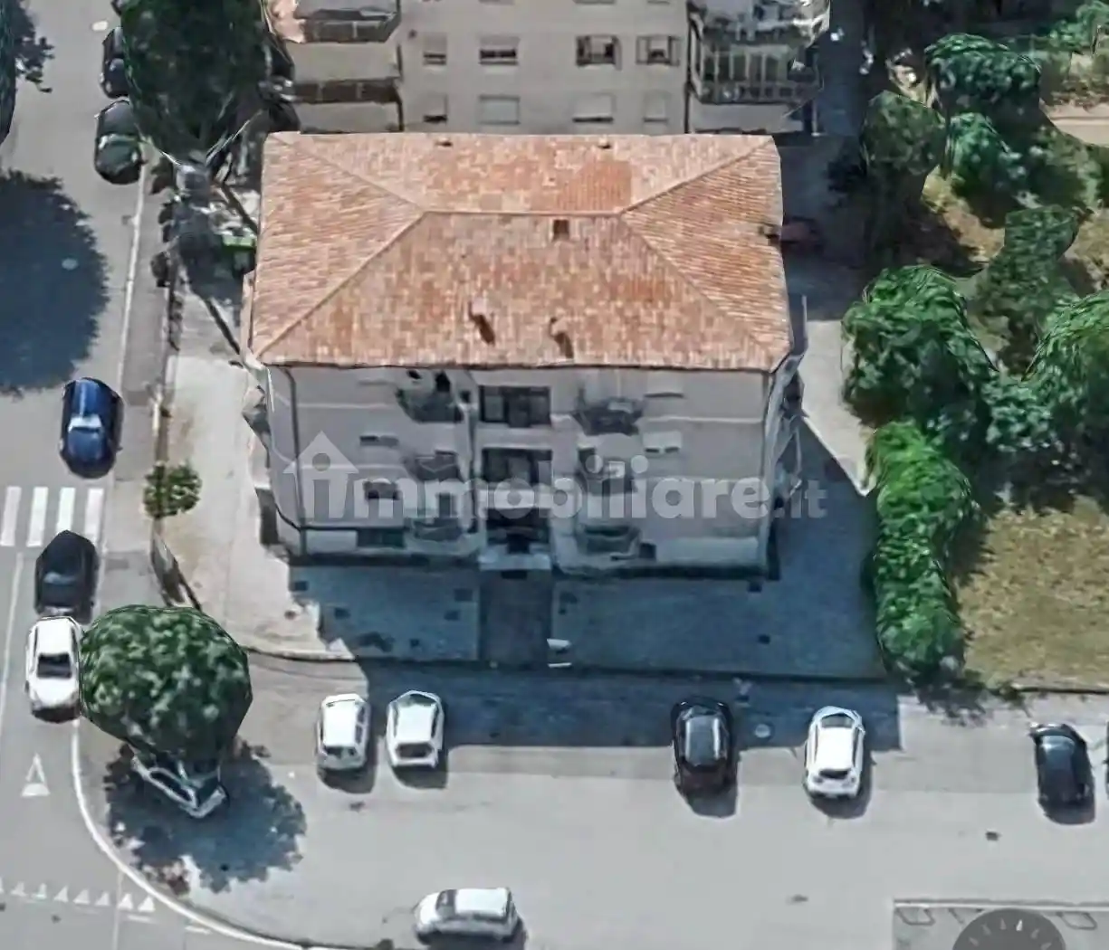 Palazzo - Edificio in vendita a Padova