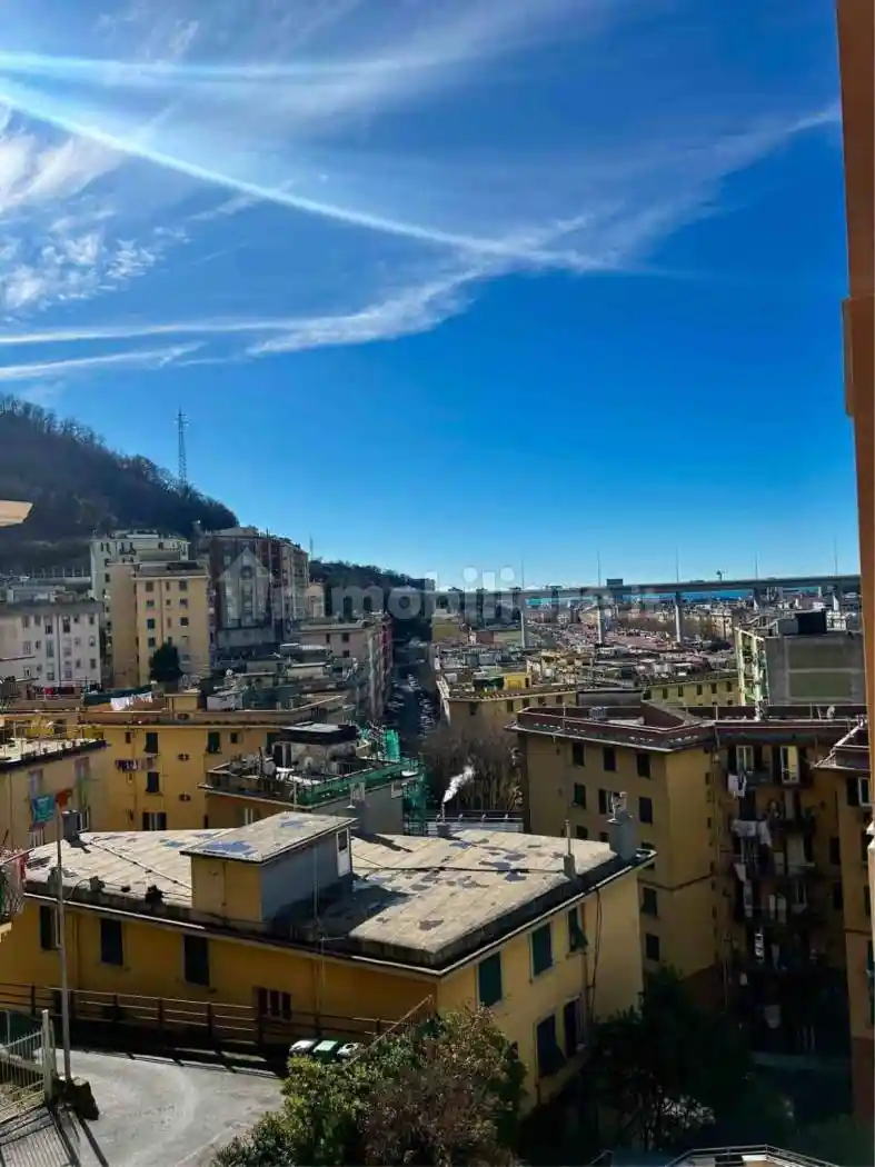 Appartamento in vendita a Genova