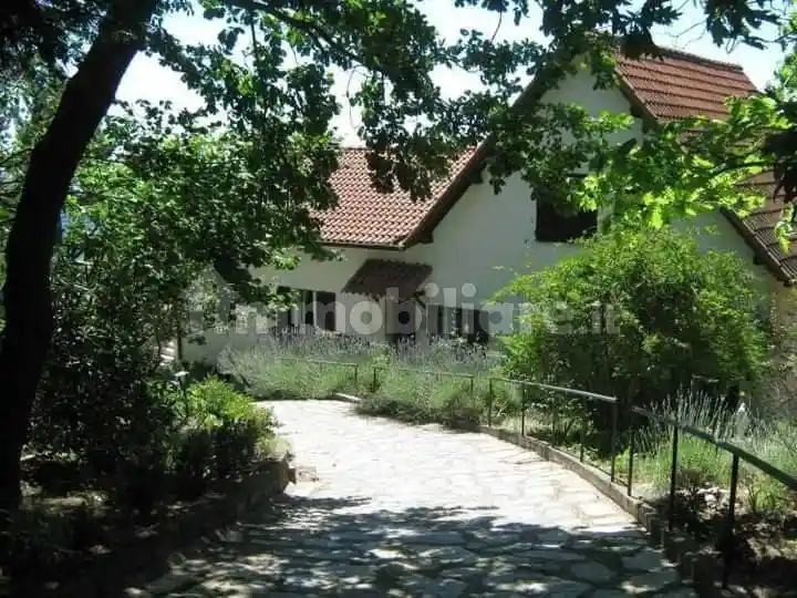 Villa in vendita a Bajardo