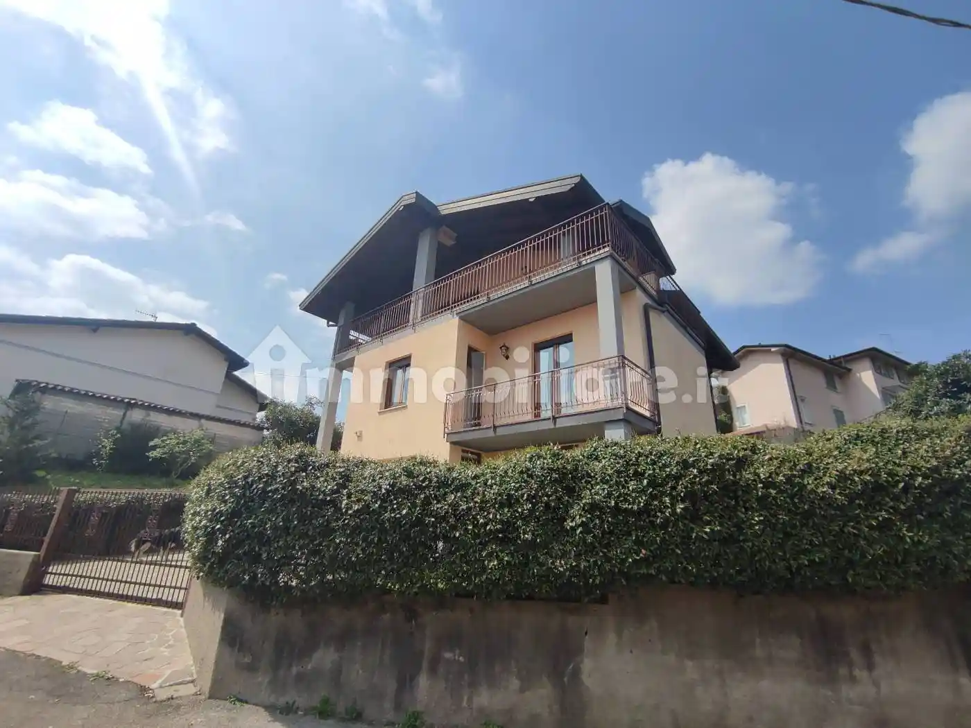 Villa in vendita a San Fermo della Battaglia