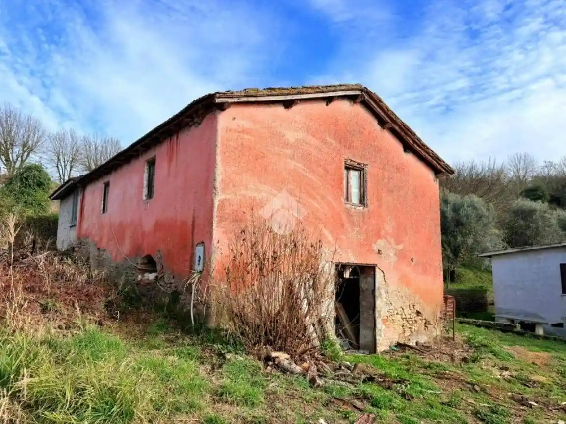 Casa indipendente in vendita a Forano