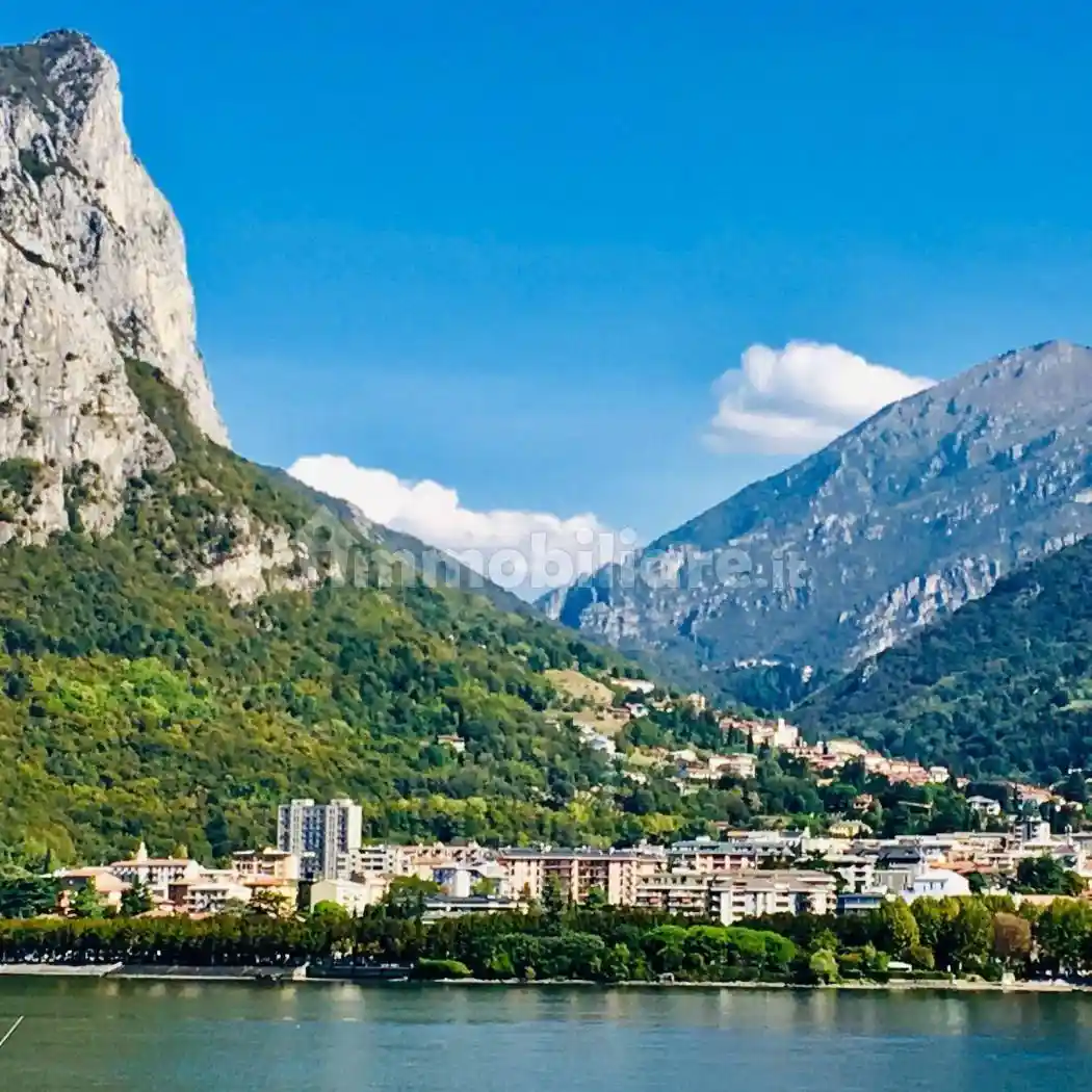 Attico - Mansarda in vendita a Malgrate