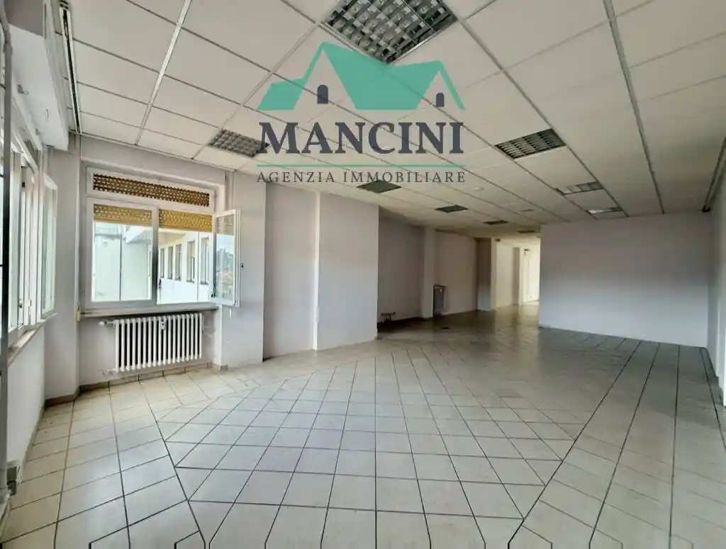 Appartamento in vendita a Jesi