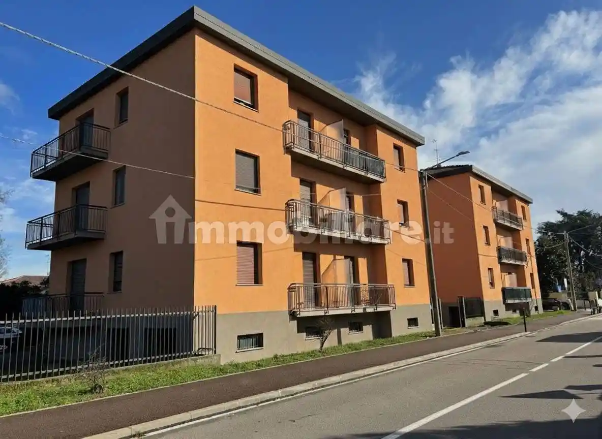 Appartamento in affitto a Vermezzo con Zelo