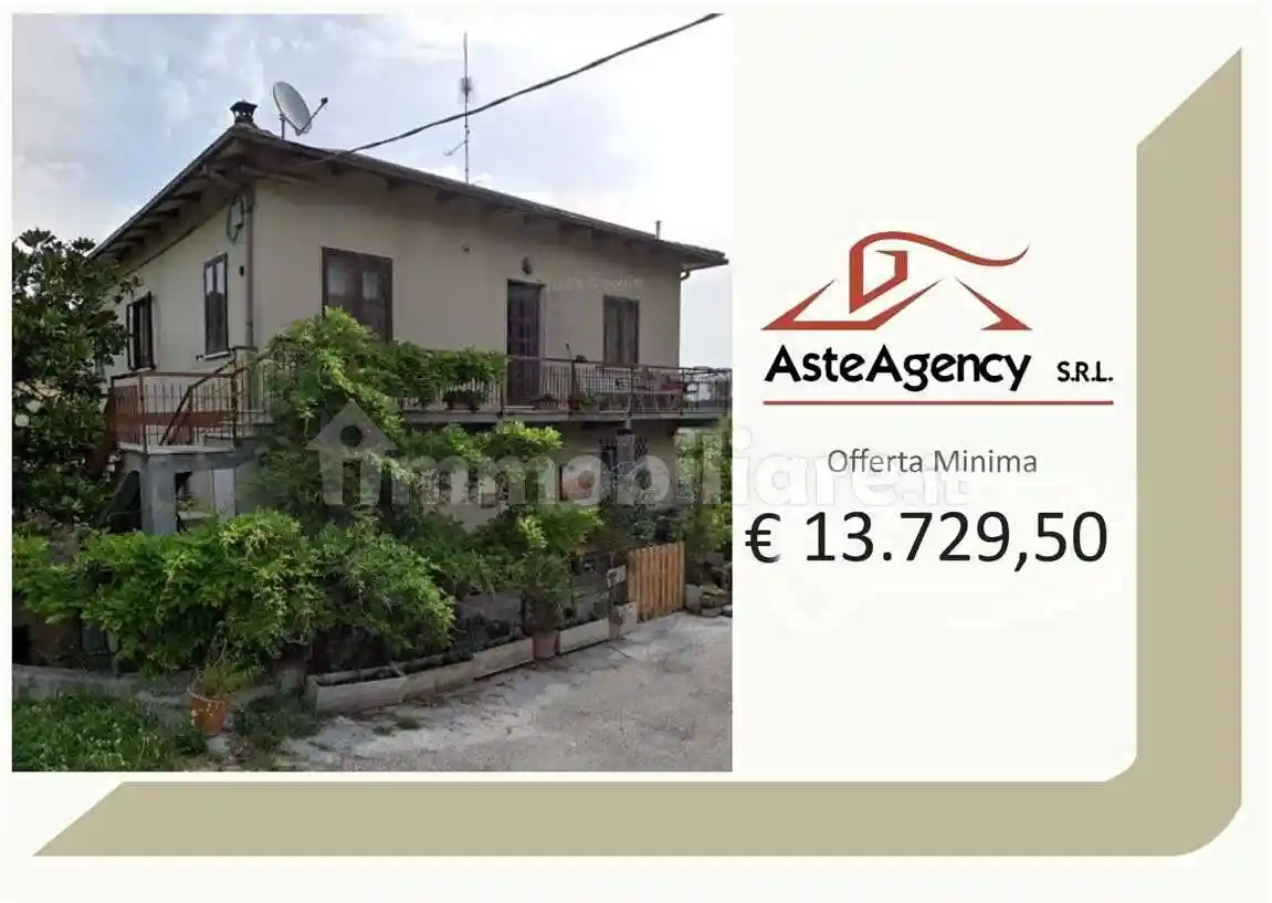 Casa indipendente in vendita a Pergola