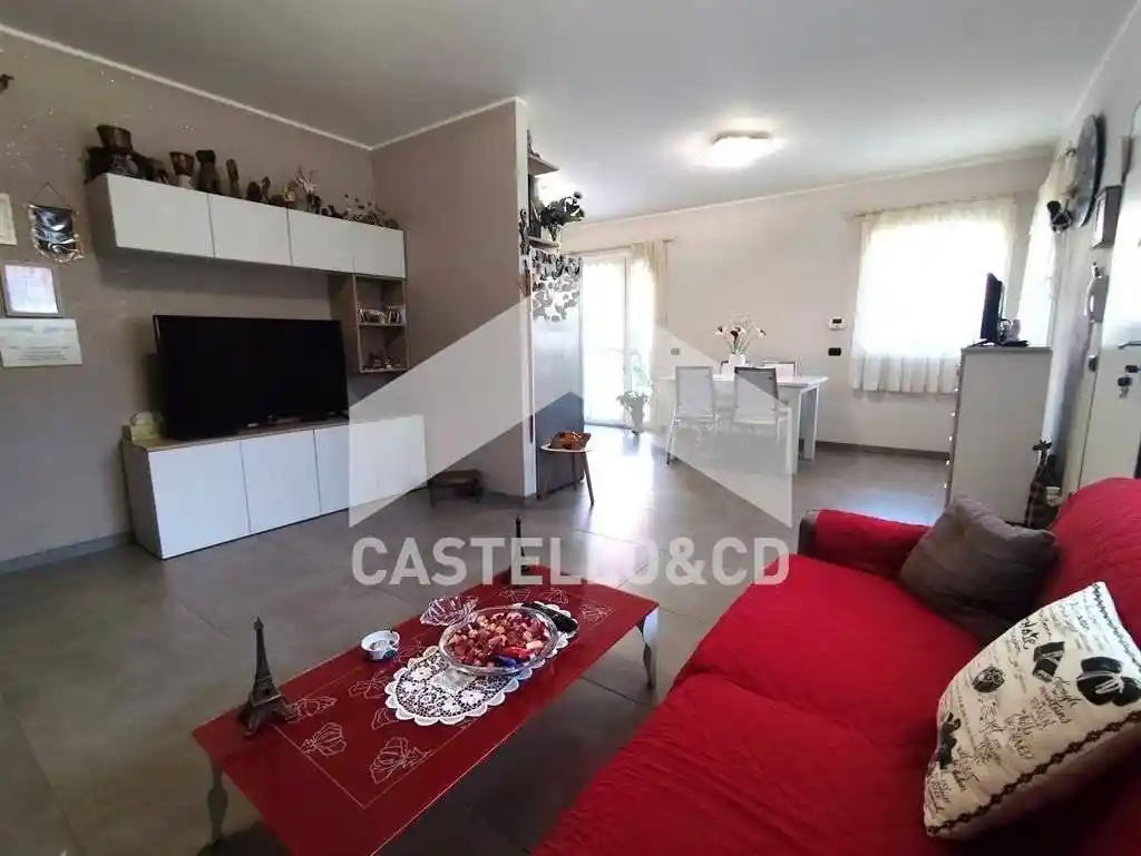 Appartamento in vendita a Desenzano del Garda