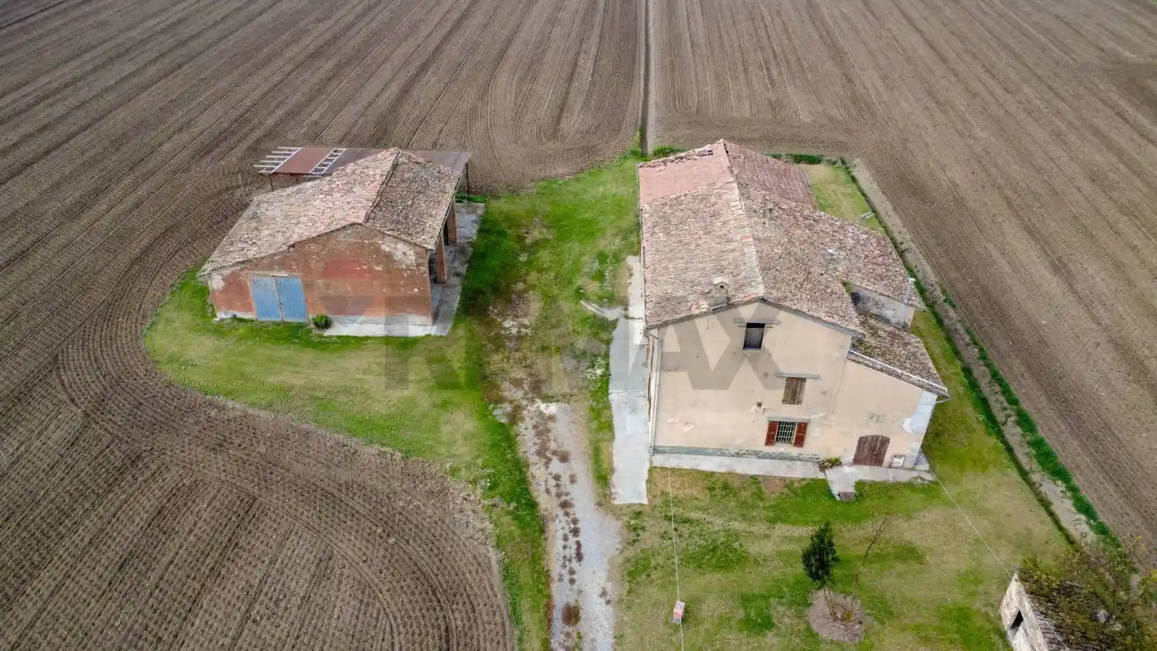 Casa indipendente in vendita a Soragna