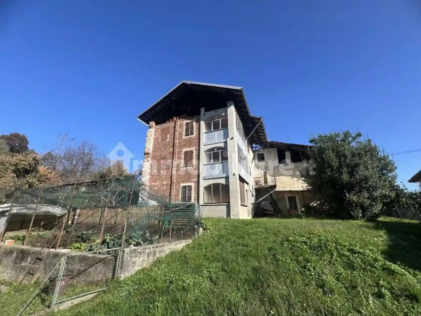 Villa in vendita a Pray